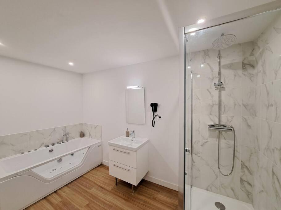 Turin, Appartement Neuf Reims Buitenkant foto